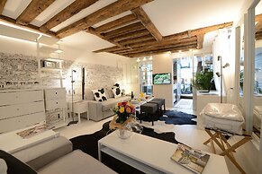 Les Patios du Marais