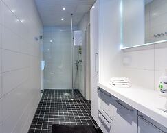 Sandy Kelt, Irish House Apartments
