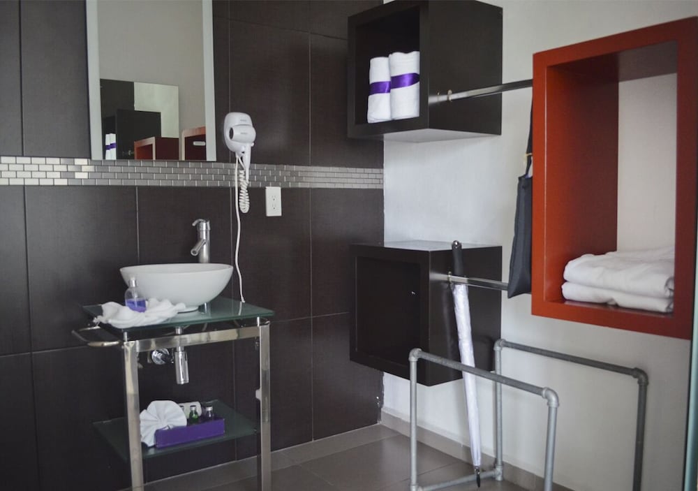 Rancho Macloy Hotel Spa & Social Events