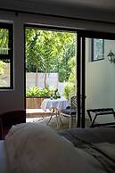 Dreamhouse Guest House