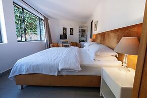 Dreamhouse Guest House