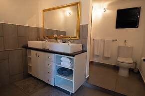 Dreamhouse Guest House