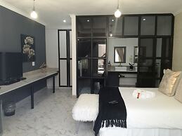Bri-Shel Manor