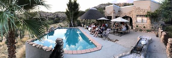 Sasa Safari Camp