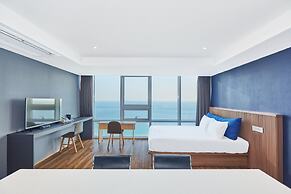 Kolon Seacloud Hotel