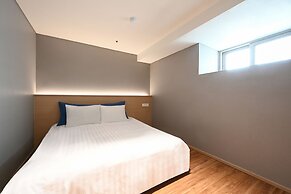Kolon Seacloud Hotel