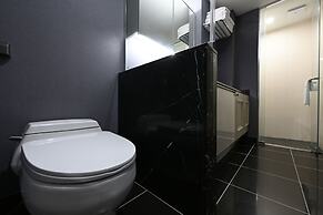 Kolon Seacloud Hotel