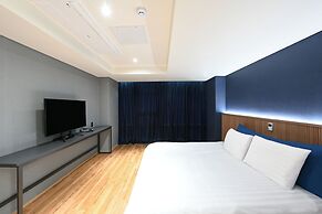 Kolon Seacloud Hotel