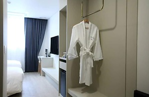 Bricks Hotel