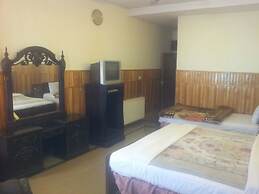Hotel Move-N-Pick