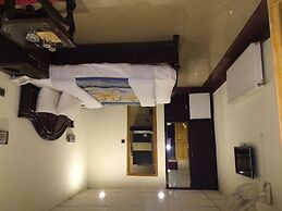 Hotel Move-N-Pick