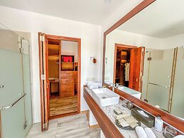 Kudafushi Resort and Spa