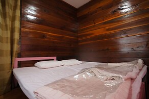 Mok Far Mont Ngo Resort