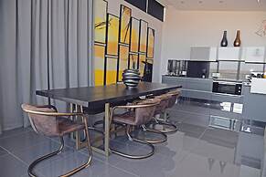 The Capital Menlyn Maine