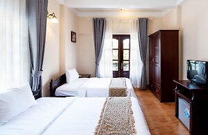 Le Petit Paris Hotel Dalat