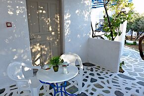 Amaryllis Beach Hotel