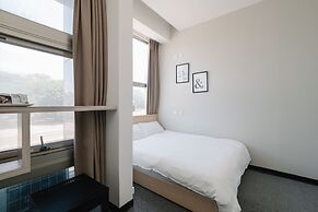 CJ Hotel