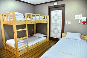Seom Guesthouse - Hostel