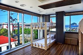 Seom Guesthouse - Hostel
