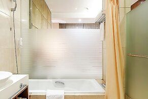Phoenix Hotspring Resort