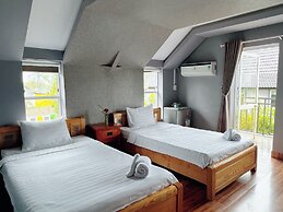 LILAC COTTAGE HOMESTAY