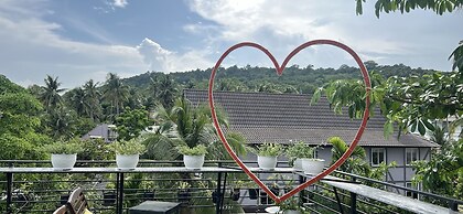 LILAC COTTAGE HOMESTAY
