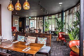 Harper's Steakhouse with Rooms, Haslemere