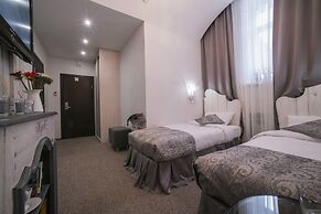 Zhukov Hotel