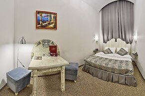 Zhukov Hotel
