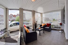 Zhukov Hotel