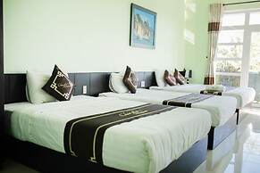Chau Plus Homestay