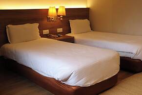 Hotel Lumbini Garden New Crystal