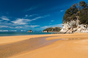 Kaiteriteri Reserve Apartments