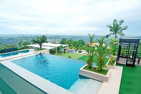 Ultra Winds Mountain Resort