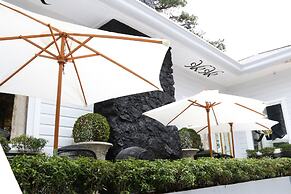 Kamiseta Hotel