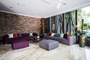 Imperial Dynasty Exquisite Hotel