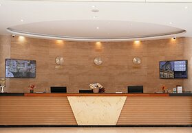 Swiss Lenana Mount Hotel