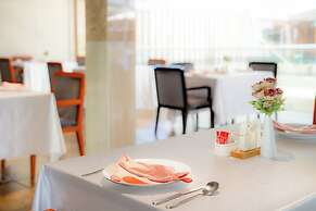 Swiss Lenana Mount Hotel