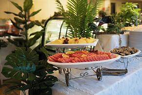 Swiss Lenana Mount Hotel