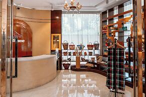 Swiss Lenana Mount Hotel