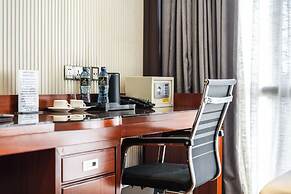 Swiss Lenana Mount Hotel
