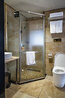 Swiss Lenana Mount Hotel