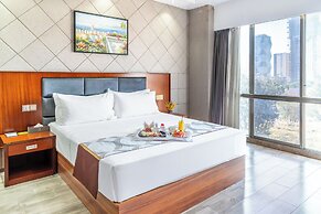 Swiss Lenana Mount Hotel