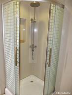 Imerex Plaza Hotel