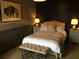 The Lion Hotel - Pub & Restaurant