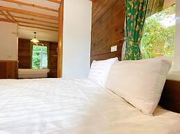 Ailiga Travel Villa