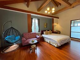 Ailiga Travel Villa