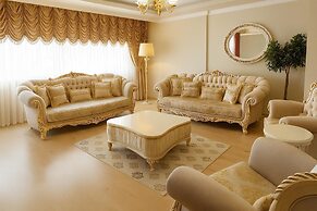 Real King Residence