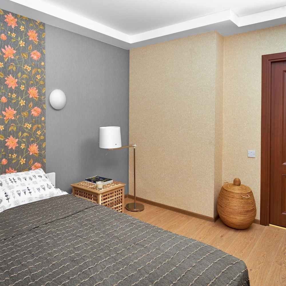 Elle Hotel