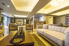 Alesha Suite